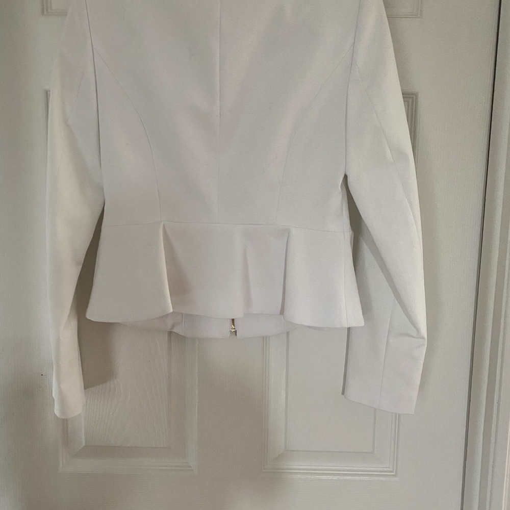 Blazer - Picture 2 of 3